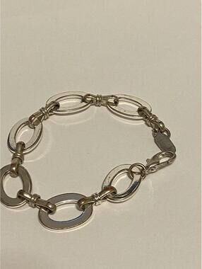 Jlo Bracelet  SILVERTONE 7  IN.